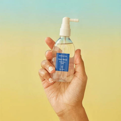 Tonicul Aromatica cu ulei de tea tree purificator este aliatul scalpului problematic.
Calmează inflamațiile, reduce mâncărimea și împrospătează imediat.
Formula sa vegană și curată este ideală pentru îngrijirea scalpului sensibil.
Un must-have în rutina de îngrijire coreeană pentru păr sănătos.