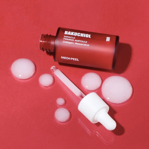 Experimentați puterea transformatoare a fiolei miraculoase MEDIPEEL BAKUCHIOL Miracle Ampoule. Această formulă avansată este îmbogățită cu Bakuchiol, o alternativă de retinol pe bază de plante, cunoscută pentru proprietățile sale de lifting și fermitate. Flaconul roșu vibrant cu picurător de precizie indică ingredientele sale puternice, derivate din natură, care oferă o abordare delicată, dar eficientă, pentru obținerea unui ten mai ferm și mai tineresc.