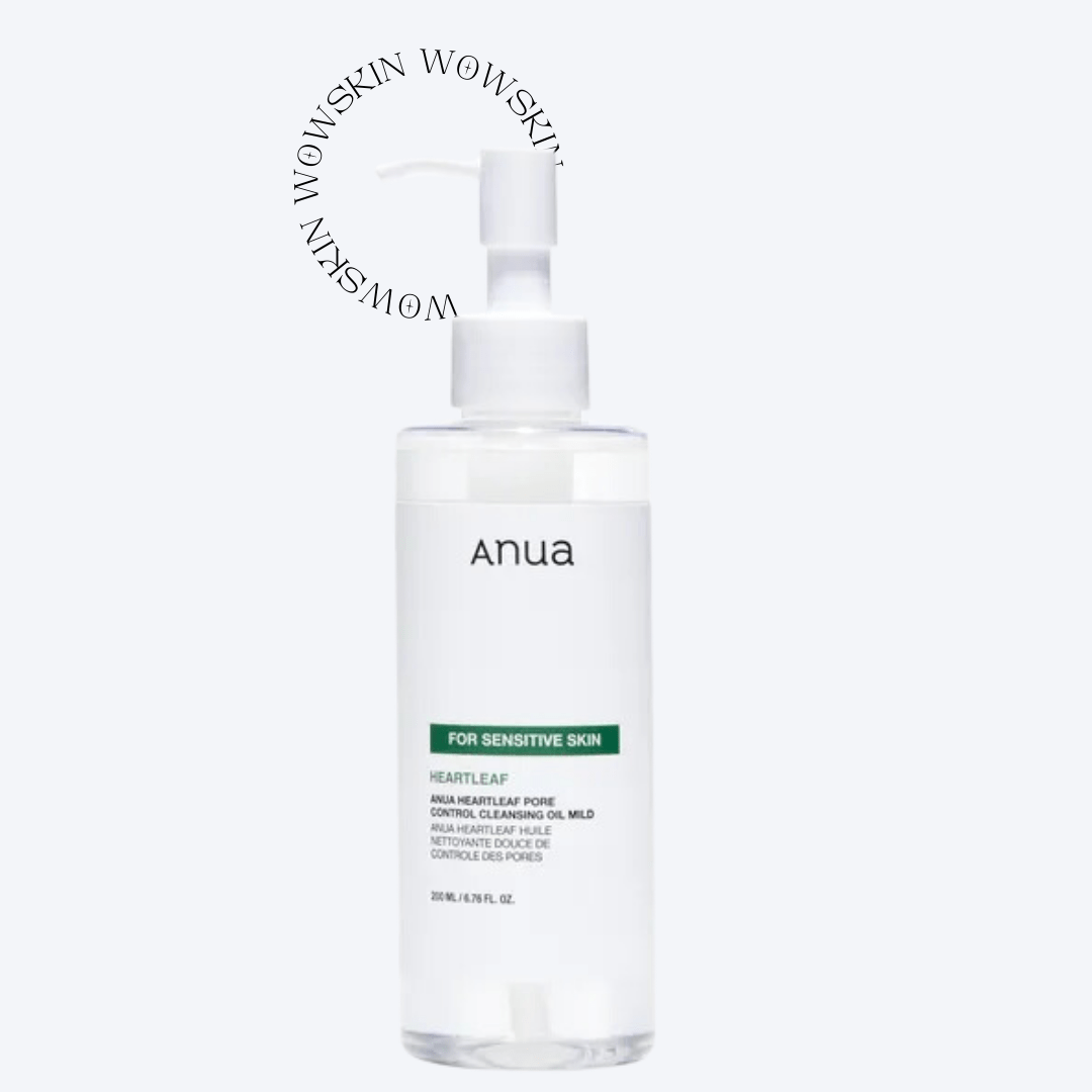 Anua Heartleaf Cleansing Oil MILD 200ml curăță delicat machiajul și impuritățile fără a irita pielea. Ideal pentru ten sensibil și pori dilatați, cu efect calmant și purifiant.
