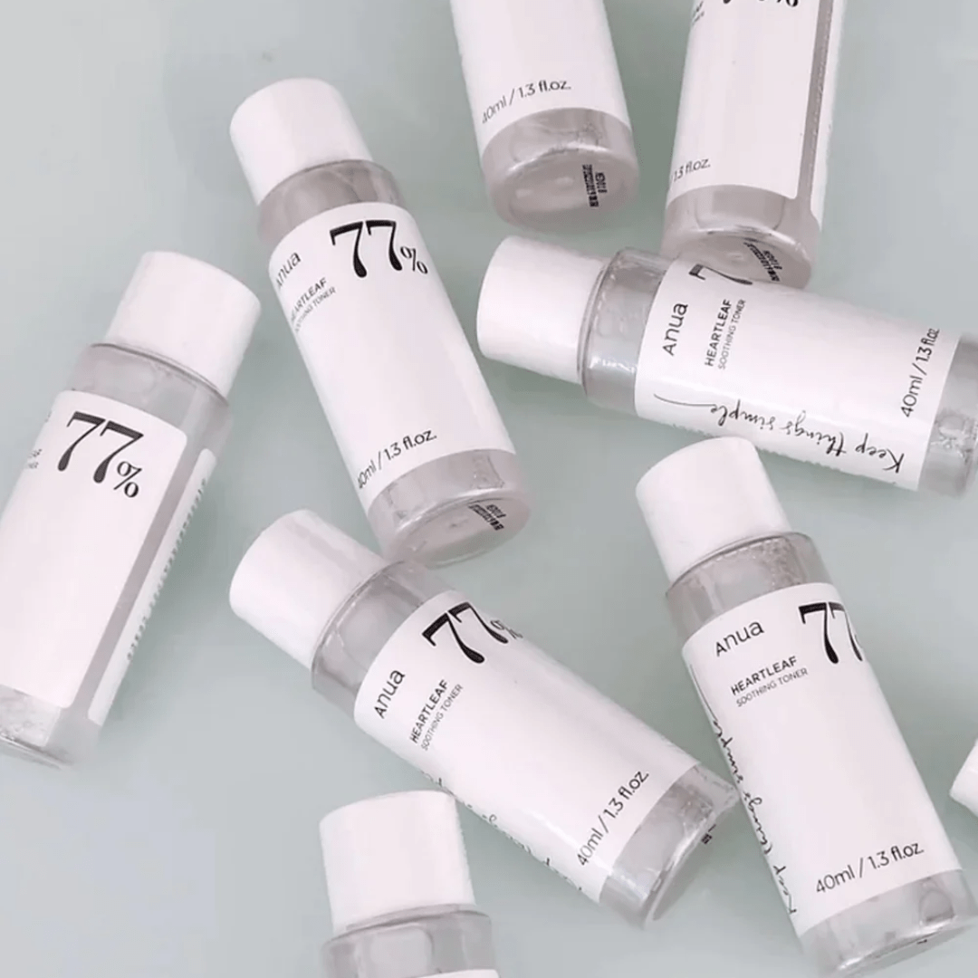 Toner coreean calmant Anua Mini 40ml – conține 77% Heartleaf pentru piele curată și netedă. Potrivit pentru rutina zilnică a tenului sensibil sau problematic.