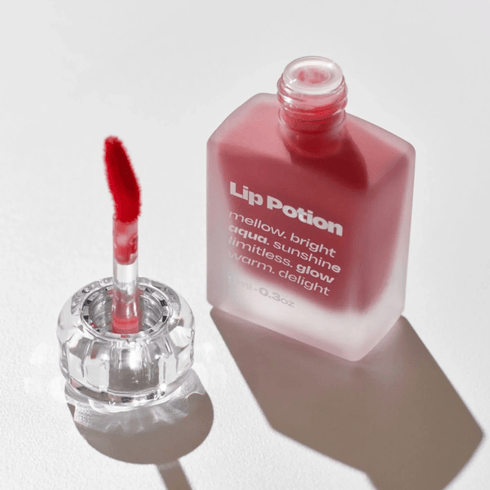 Lip Potion Aqua Glow #06 Sorbetto all'uva