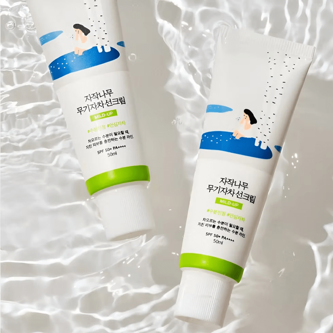 Alege RoundLab Moisture Sunscreen pentru protecție UV eficientă și hidratare de durată. Potrivit pentru toate tipurile de ten, chiar și cel sensibil.