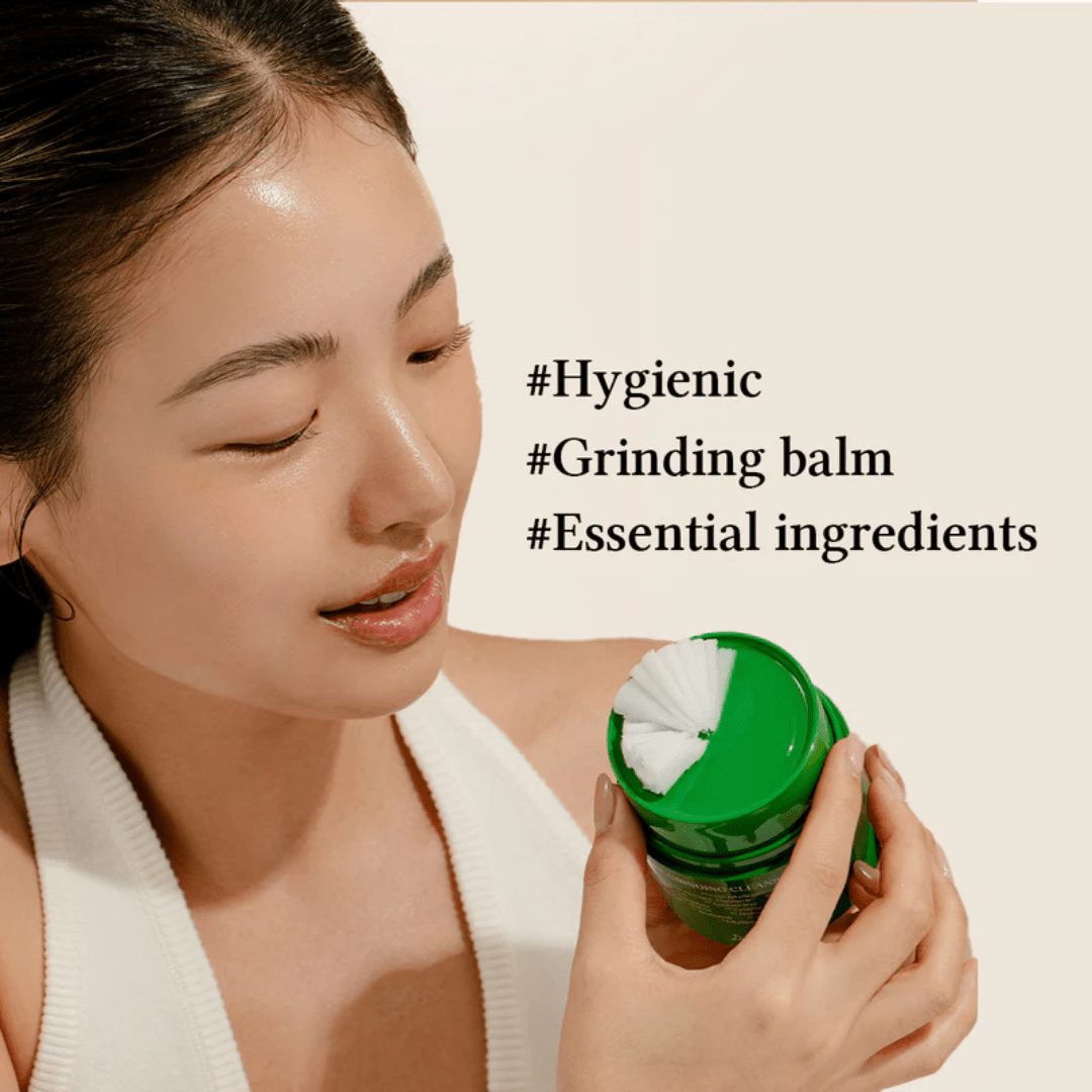 Perfect pentru toate tipurile de ten, inclusiv sensibil – balsamul de curățare Dr. Althea lasă pielea catifelată, echilibrată și fără reziduuri. wowskin.ro