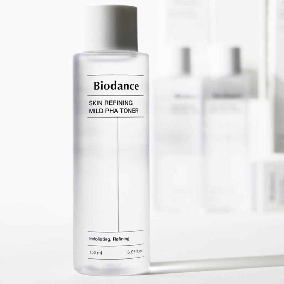 Exfoliere blândă cu toner coreean cu PHA – Biodance 150 ml reduce punctele negre și uniformizează textura pielii fără a compromite bariera cutanată. wowskin.ro
