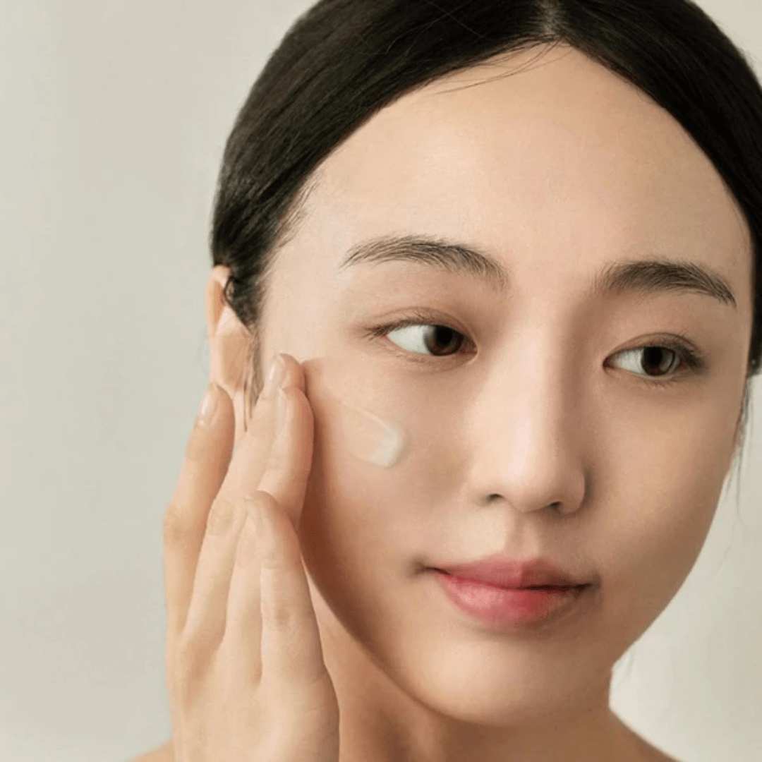 Mini ser coreean cu Centella Asiatica pentru ten sensibil și deshidratat. Beauty of Joseon Vita Serum oferă efect antiinflamator și un aspect uniform al pielii. wowskin.ro