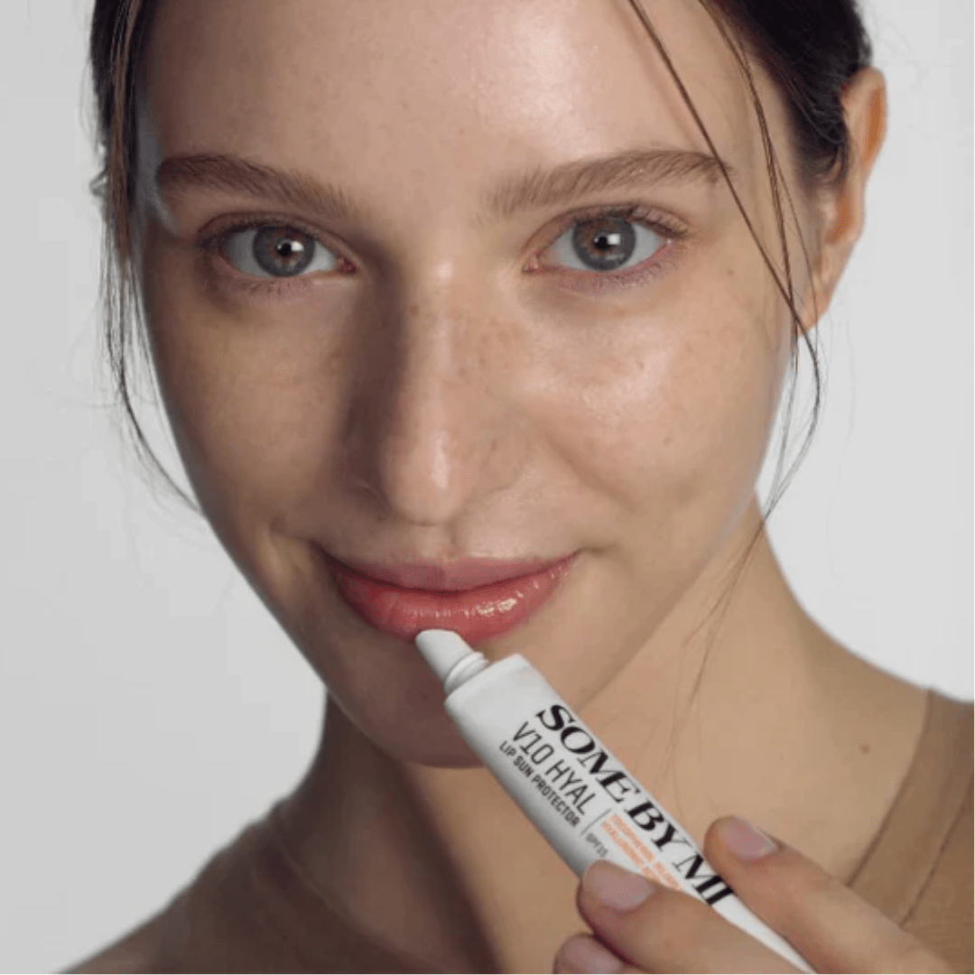 V10 HYAL Lip Sunprotection SPF15 - WowSkin Romania